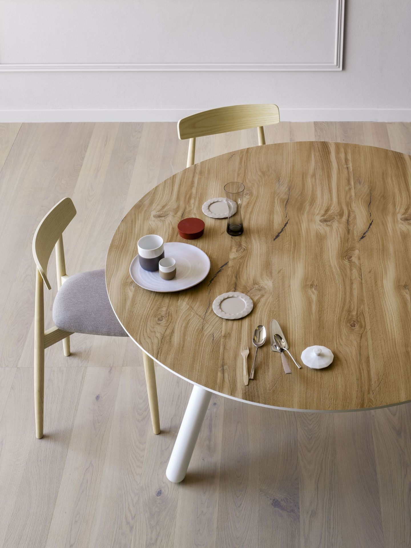 Pixie Tisch rund Miniforms