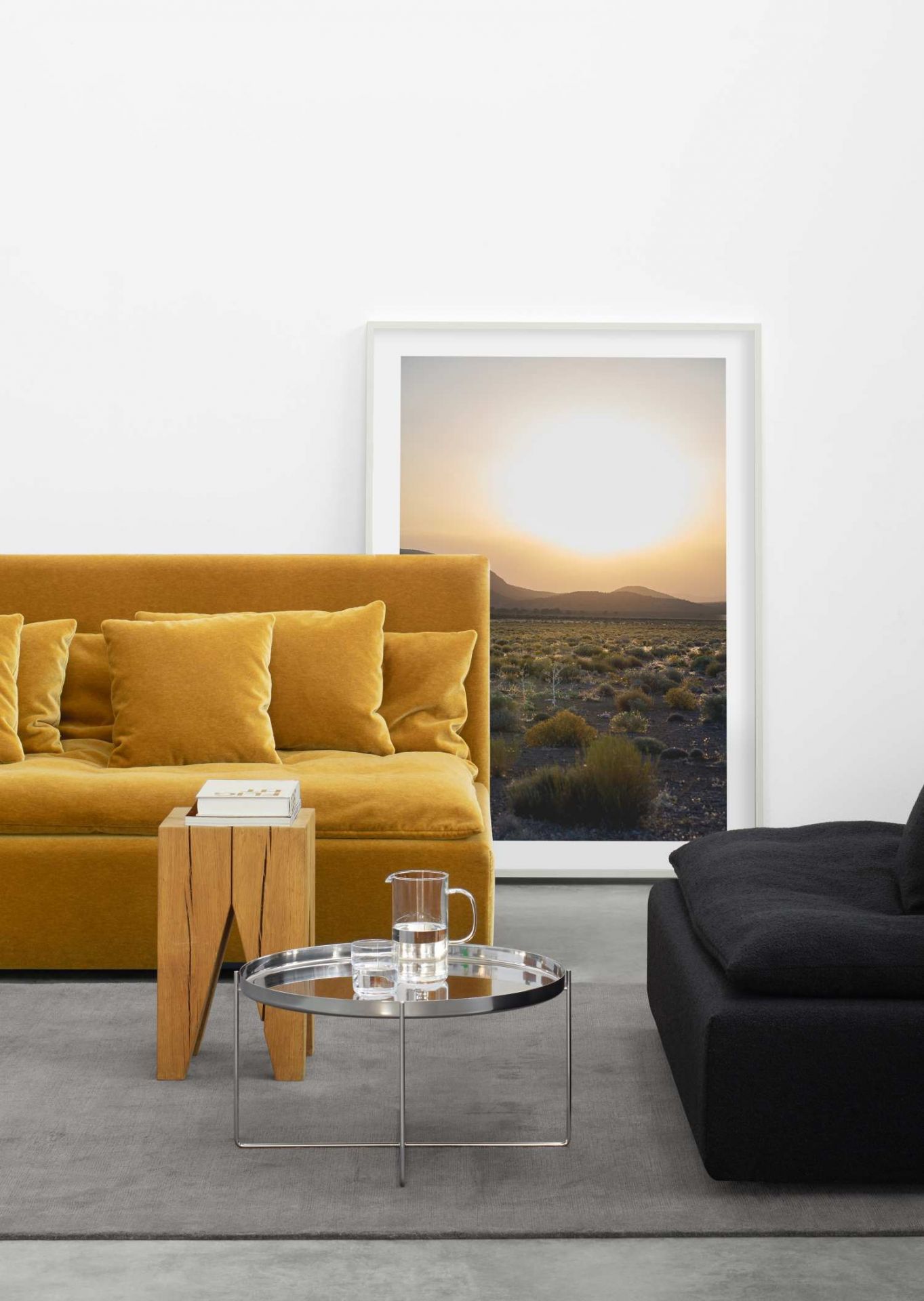 Backenzahn Hocker / Tischchen e15