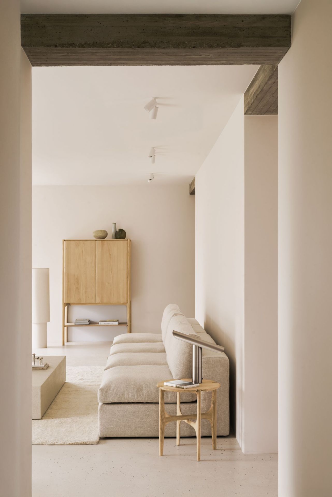 PI Schrank Eiche Ethnicraft