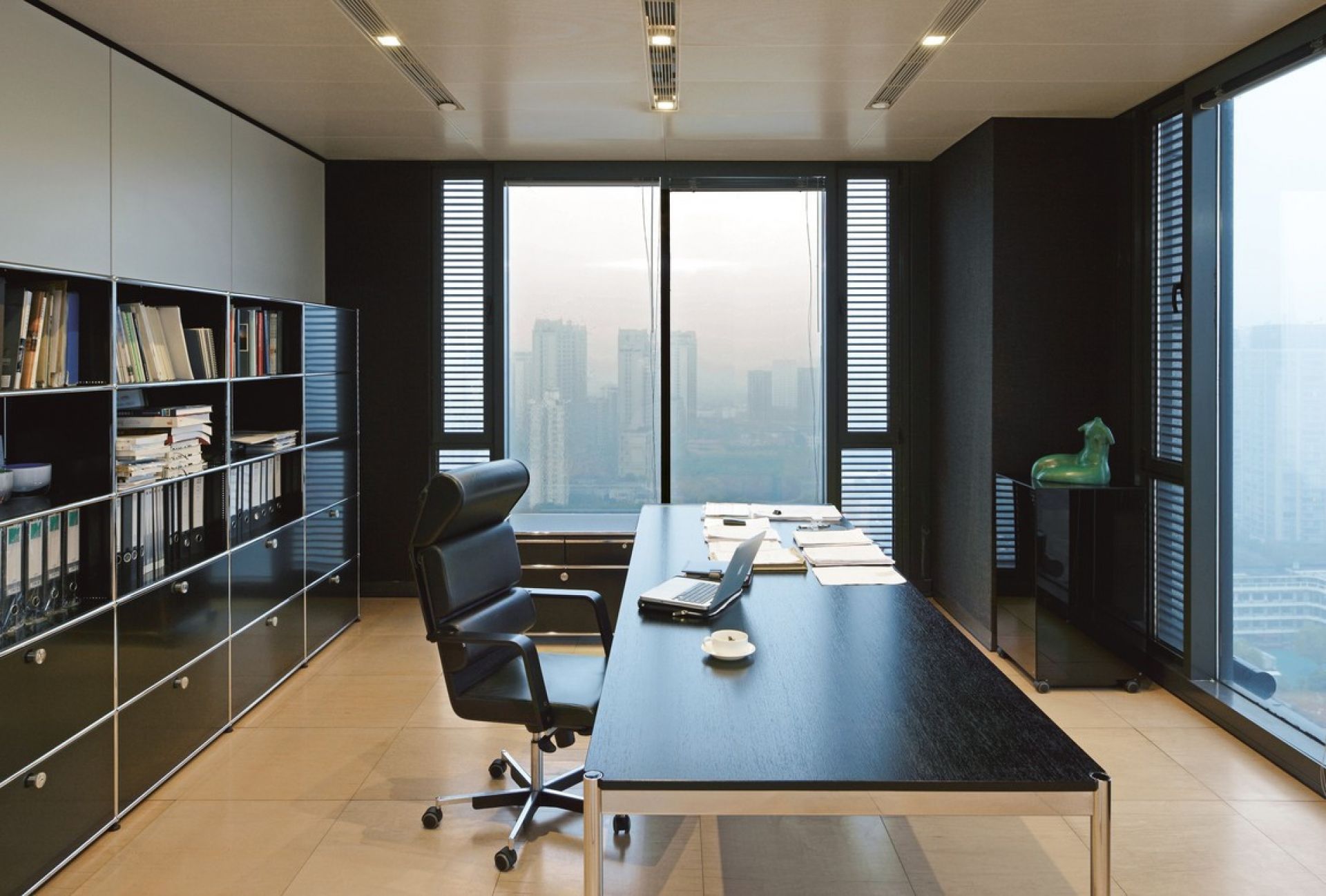 USM Haller Tisch 175 x 100 cm perlgrau