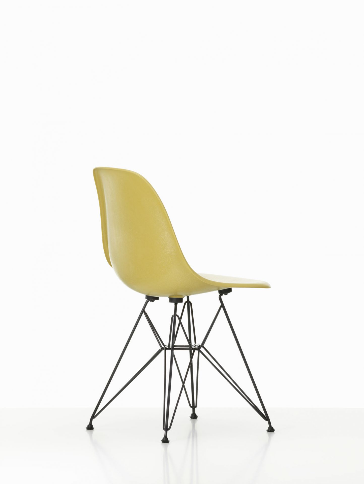 Eames Fiberglass Chair DSR Stuhl Vitra