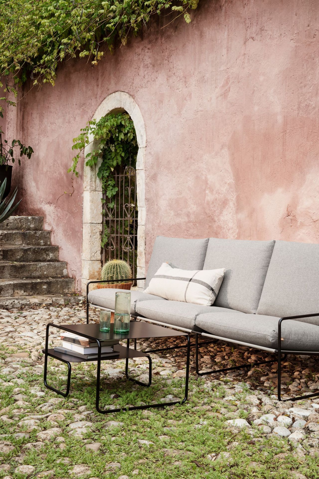 Desert 3-Sitzer Outdoor Sofa Dolce Gestell Cashmere Ferm Living