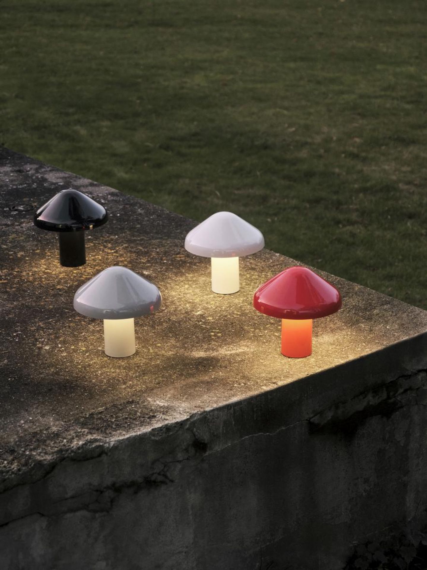 Pao Portable Lamp Akkuleuchte / Tischleuchte Hay Soft black