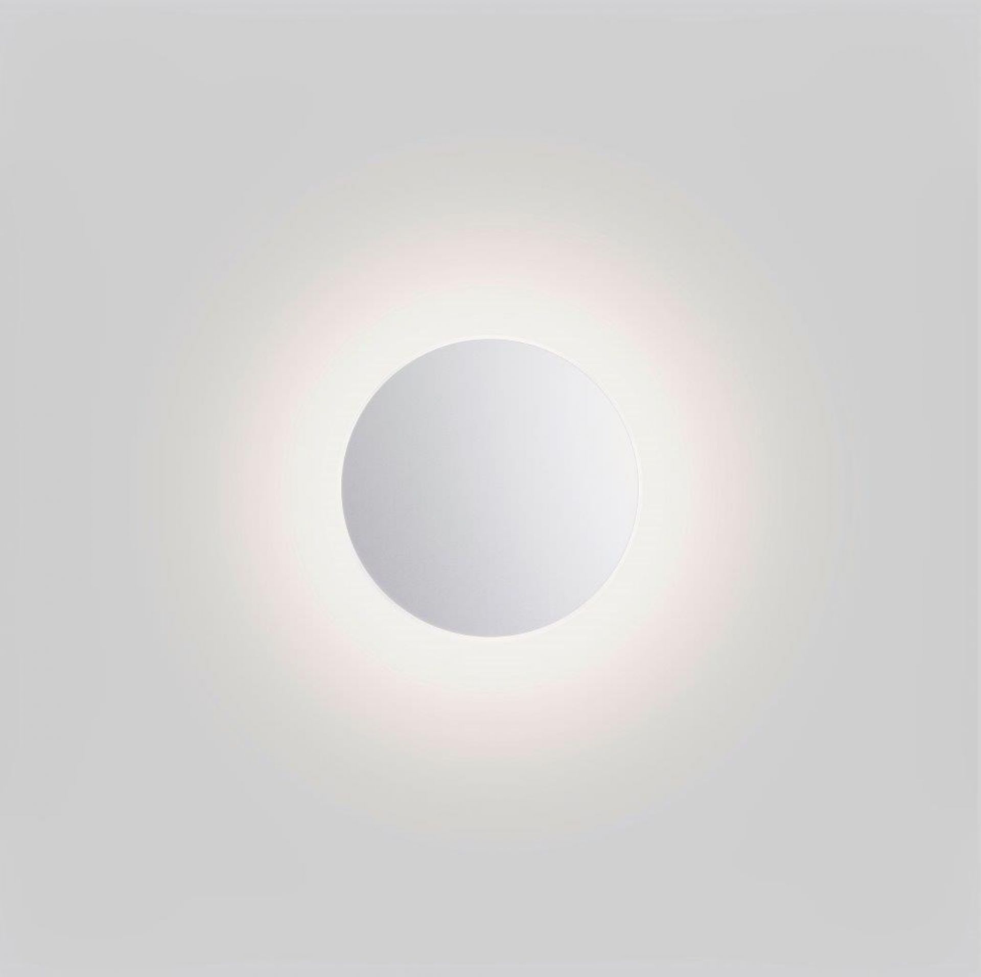 Runde Lid LED-Wandleuchte von Serien Lighting, Aluminium silber eloxiert, indirekte Beleuchtung.