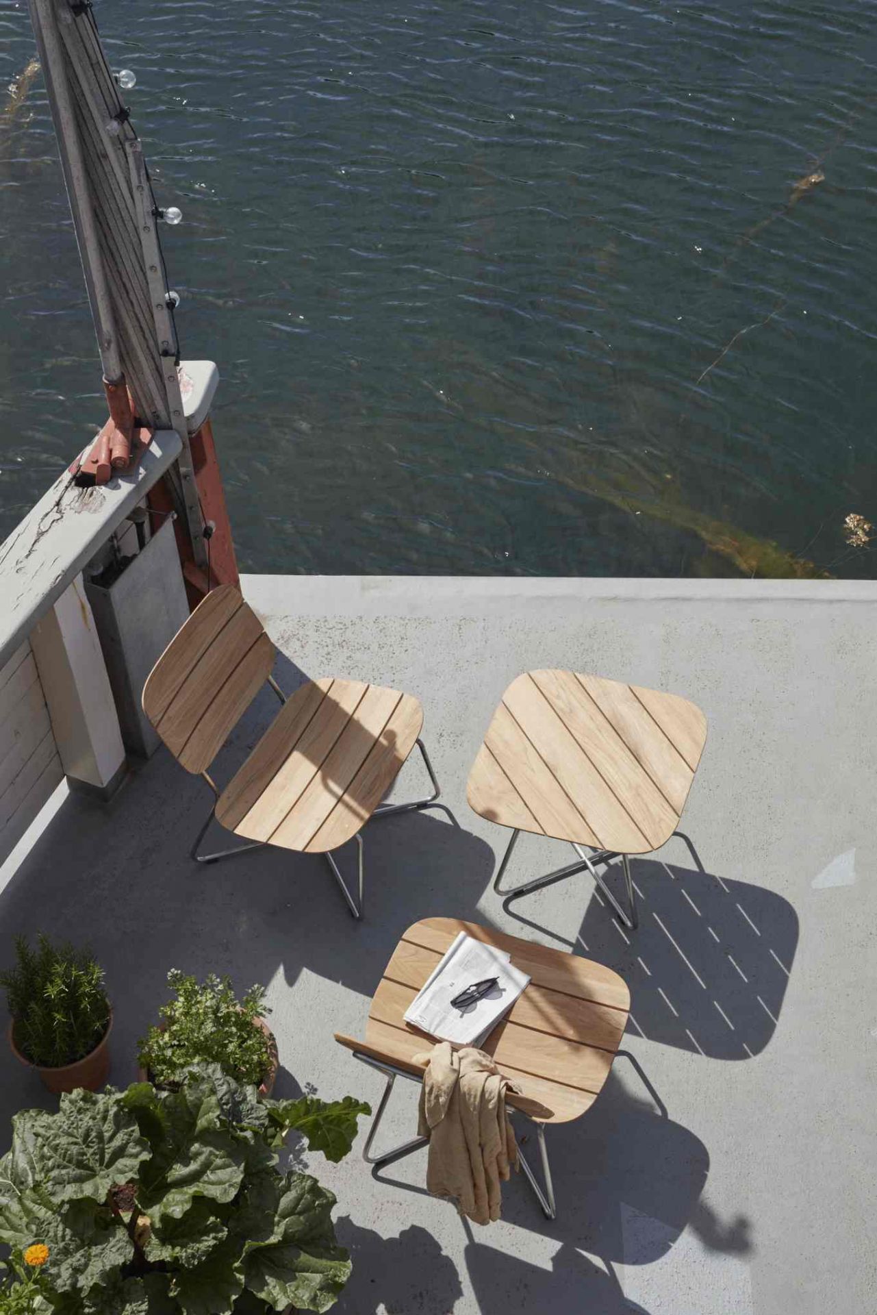 Lilium Lounge Chair Stuhl Outdoor Skagerak by Fritz Hansen 