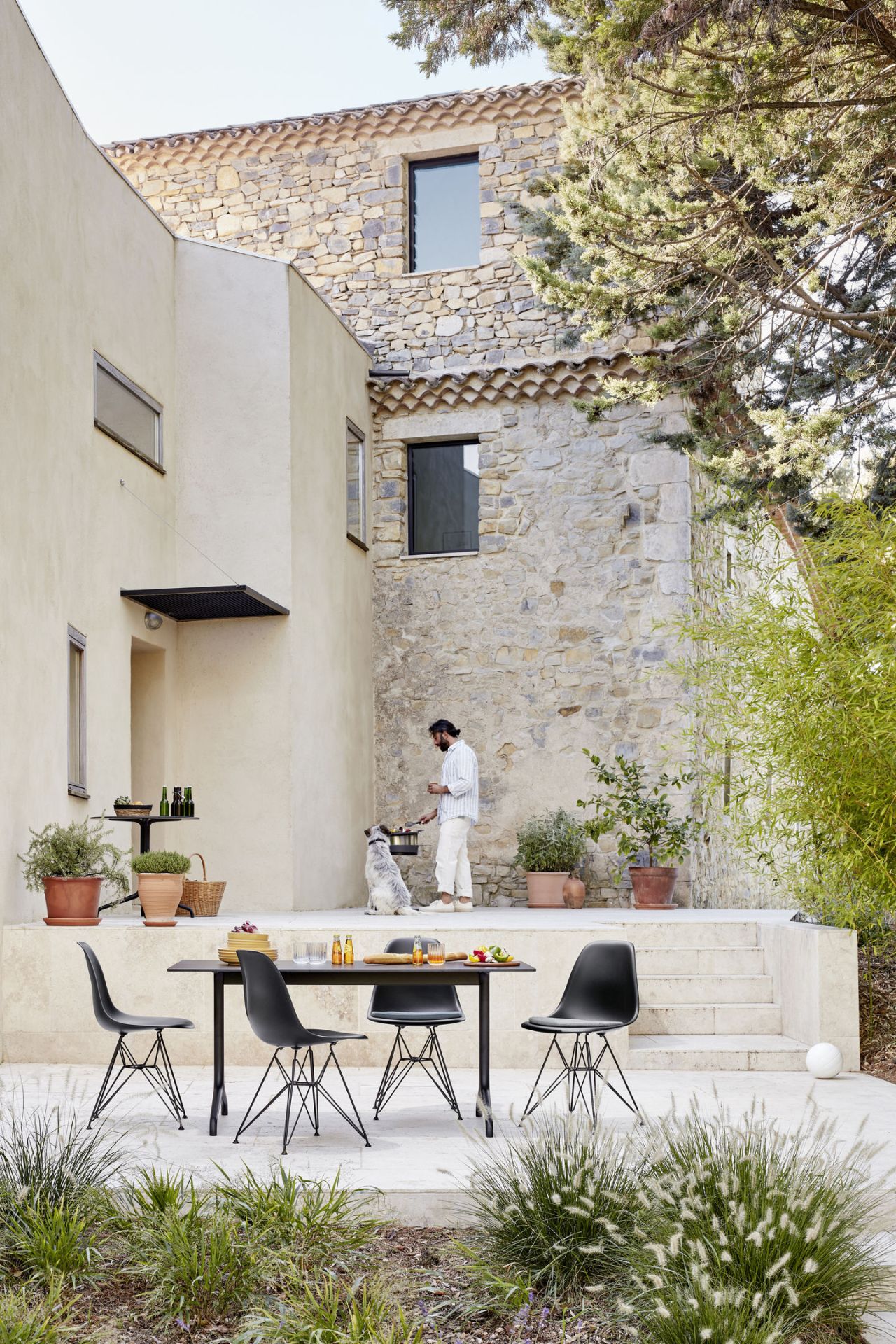Eames Plastic Side Chair DSR Stuhl mit Sitzpolster Vitra