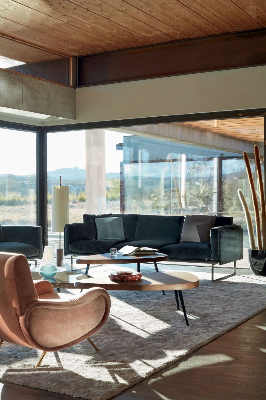 8 Sofa 3-Sitzer Cassina