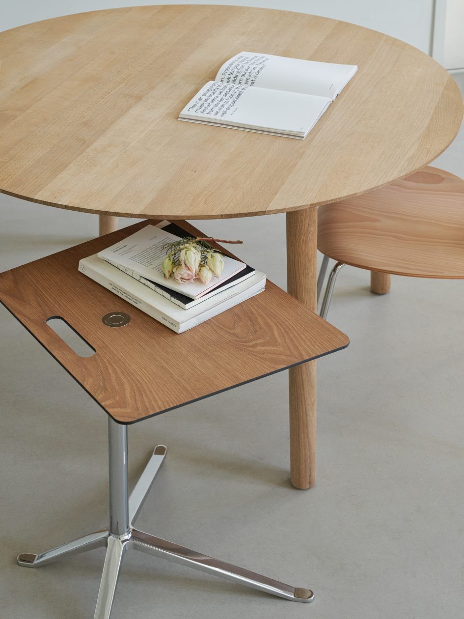 Hven Tisch Ø 110 x H 73 cm Skagerak by Fritz Hansen