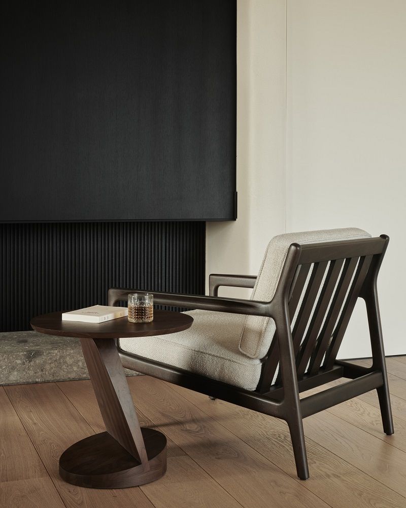 Oblic Beistelltisch rund Teak Ethnicraft