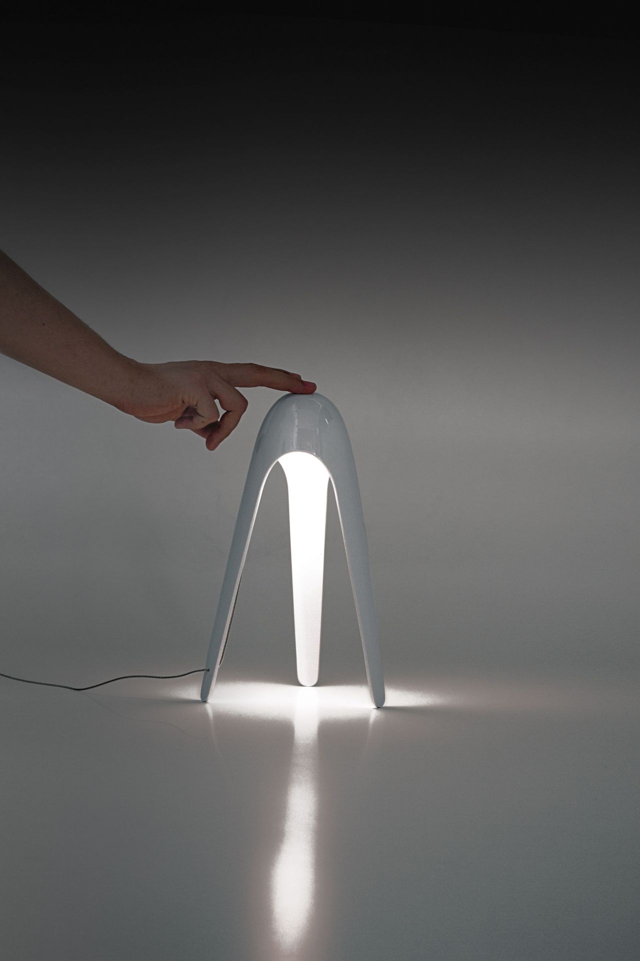 Cyborg Tischleuchte Martinelli Luce