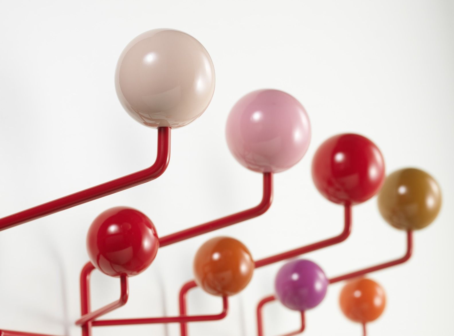 Eames Hang it all Garderobe Warm Vitra NEUE VERSION 