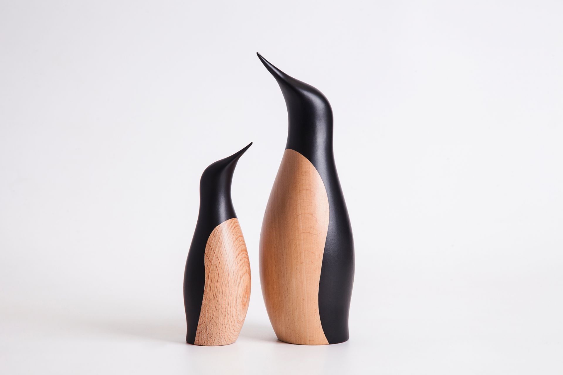 Großer Pinguin Holzfigur Architectmade EINZELSTÜCK