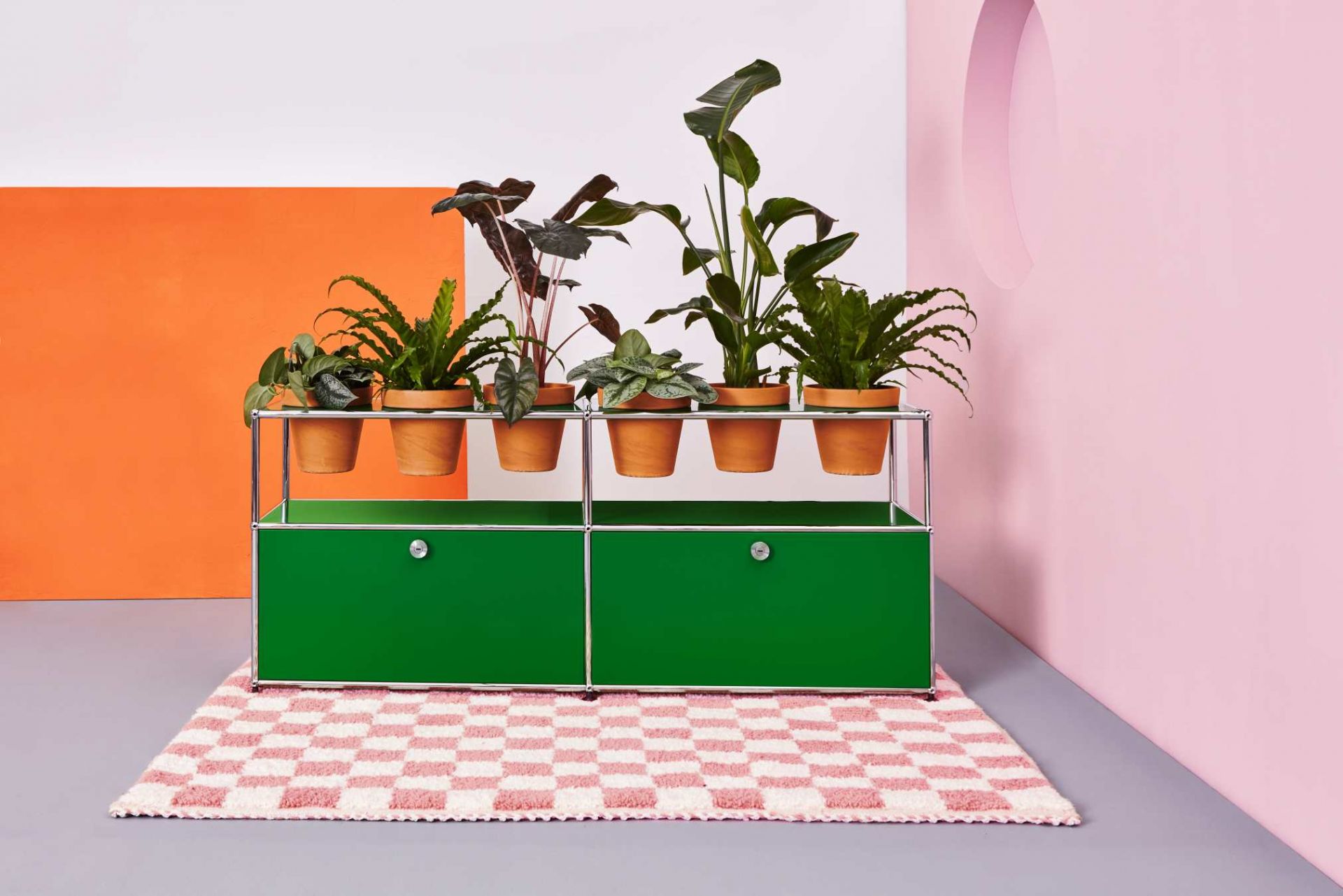 Pflanzenwelten Sideboard Konfiguration 2 USM Haller Anthrazitgrau