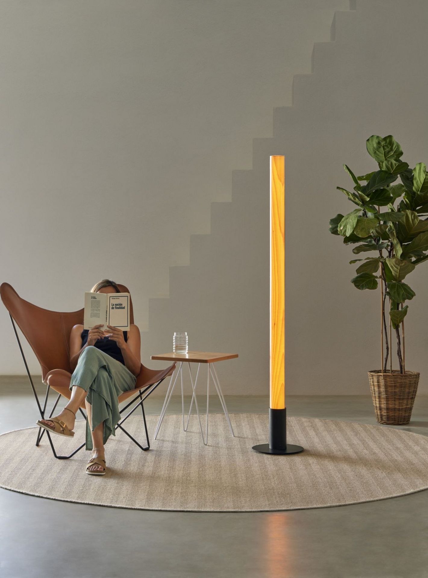 Estela Stehleuchte Buche LZF Lamps