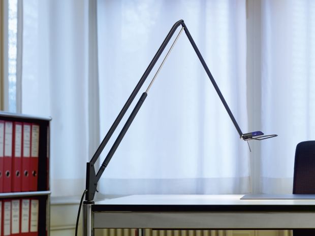 Lifto LED Tischleuchte dimmbar Belux