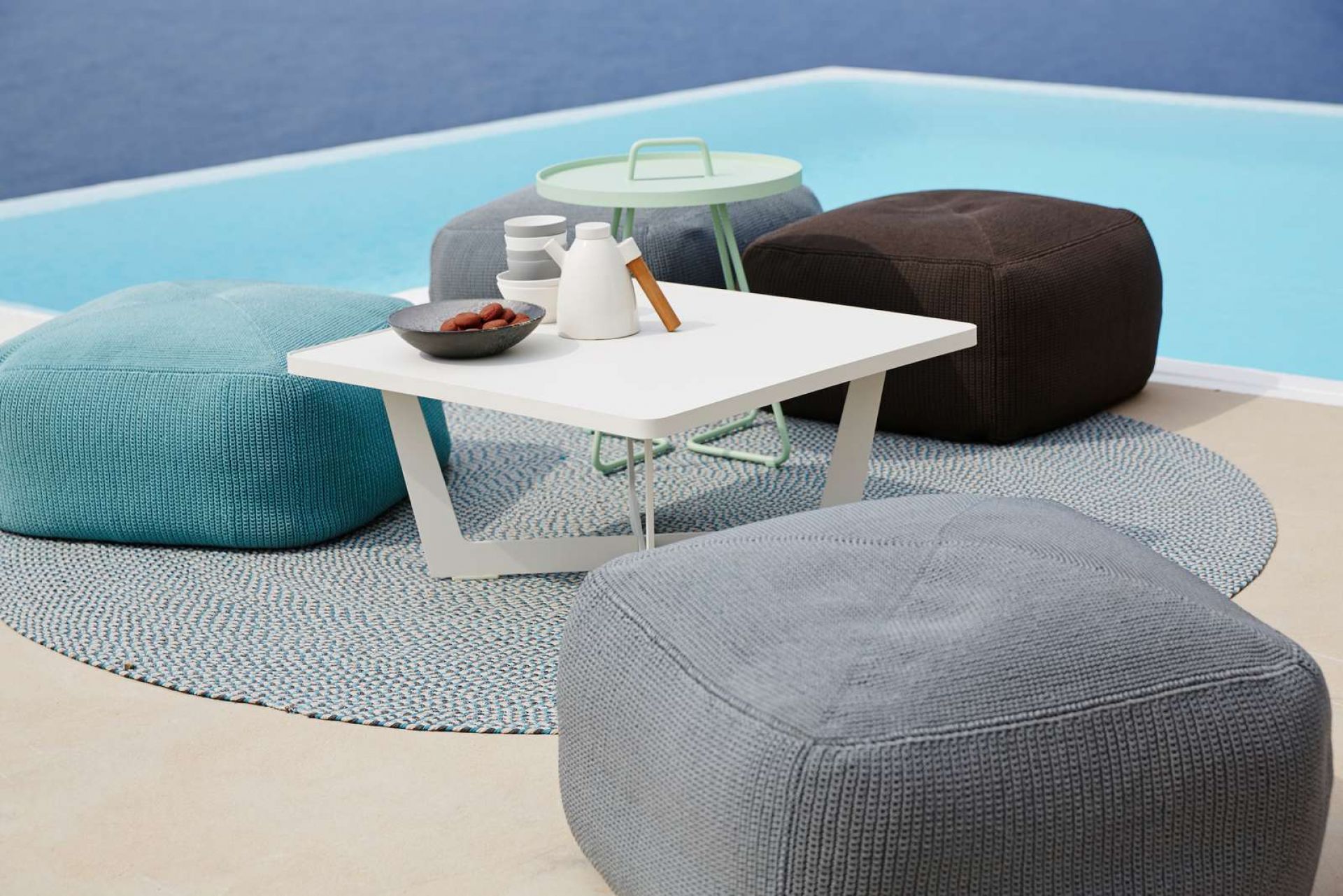 Divine Outdoor Hocker Cane-Line