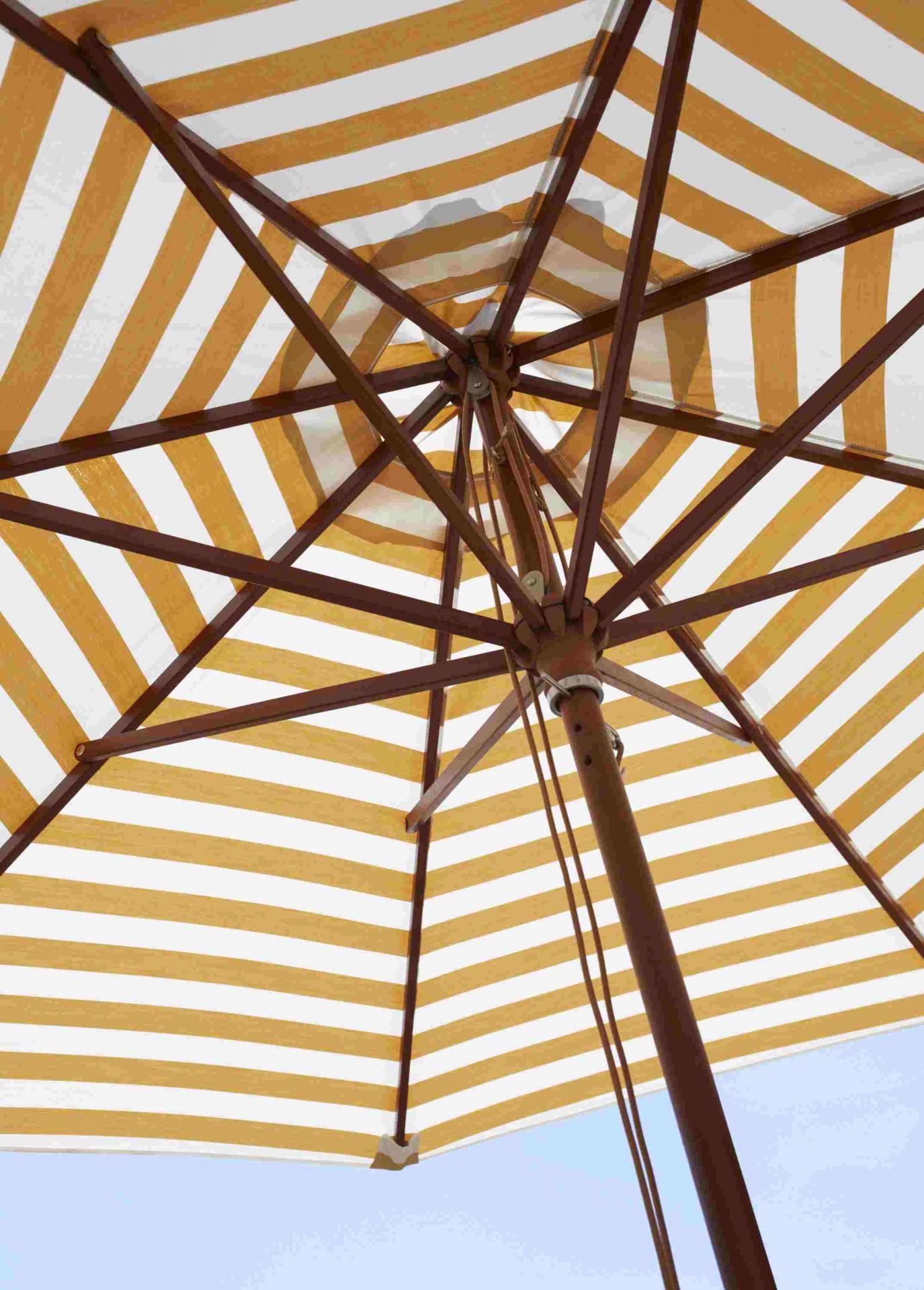 Messina Sonnenschirm Skagerak by Fritz Hansen Ø 210 cm / Off white