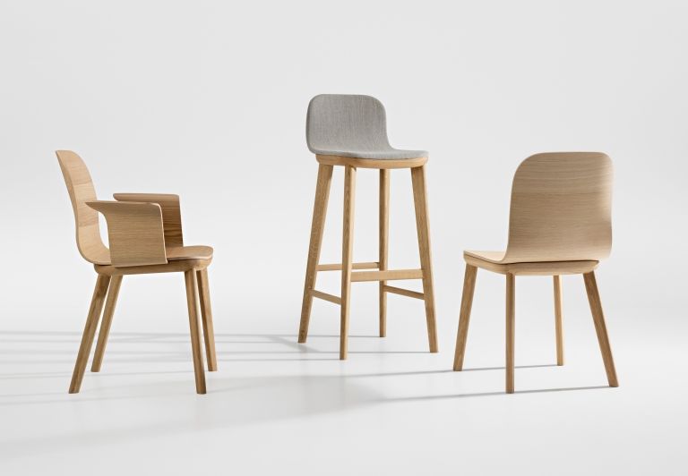 Aeon Comfort Chair Armlehnstuhl Zeitraum Aeon Comfort Chair Armlehnstuhl Zeitraum
