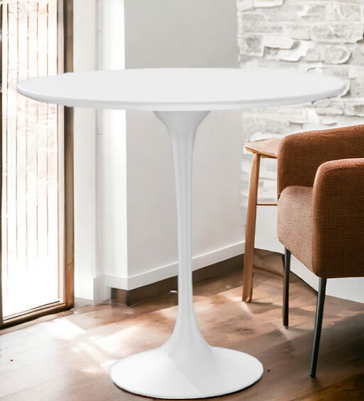 Saarinen oval Beistelltisch / Couchtisch H 52 cm Knoll International  