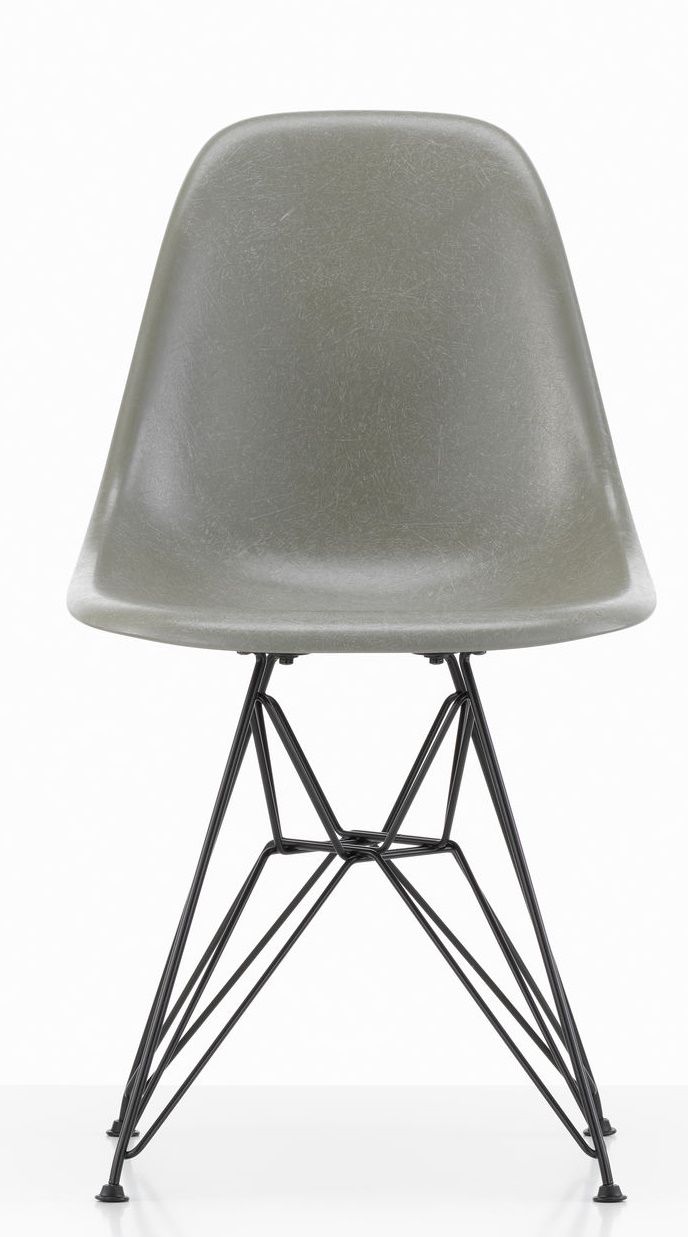 Eames Fiberglass Chair DSR Stuhl Vitra