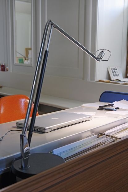 Lifto LED Tischleuchte dimmbar Belux