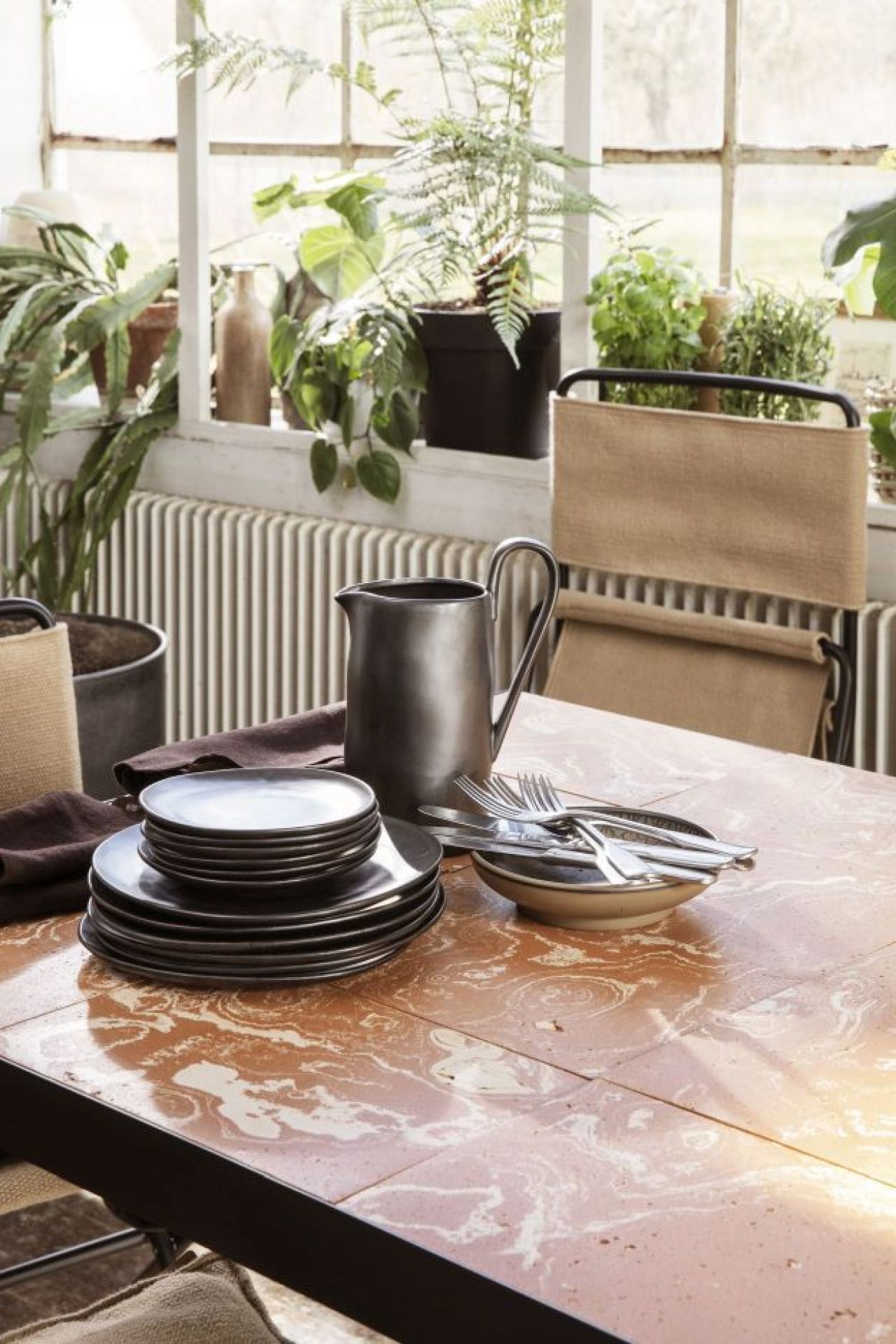 Flod Dining Table - Terracotta Tisch Ferm Living