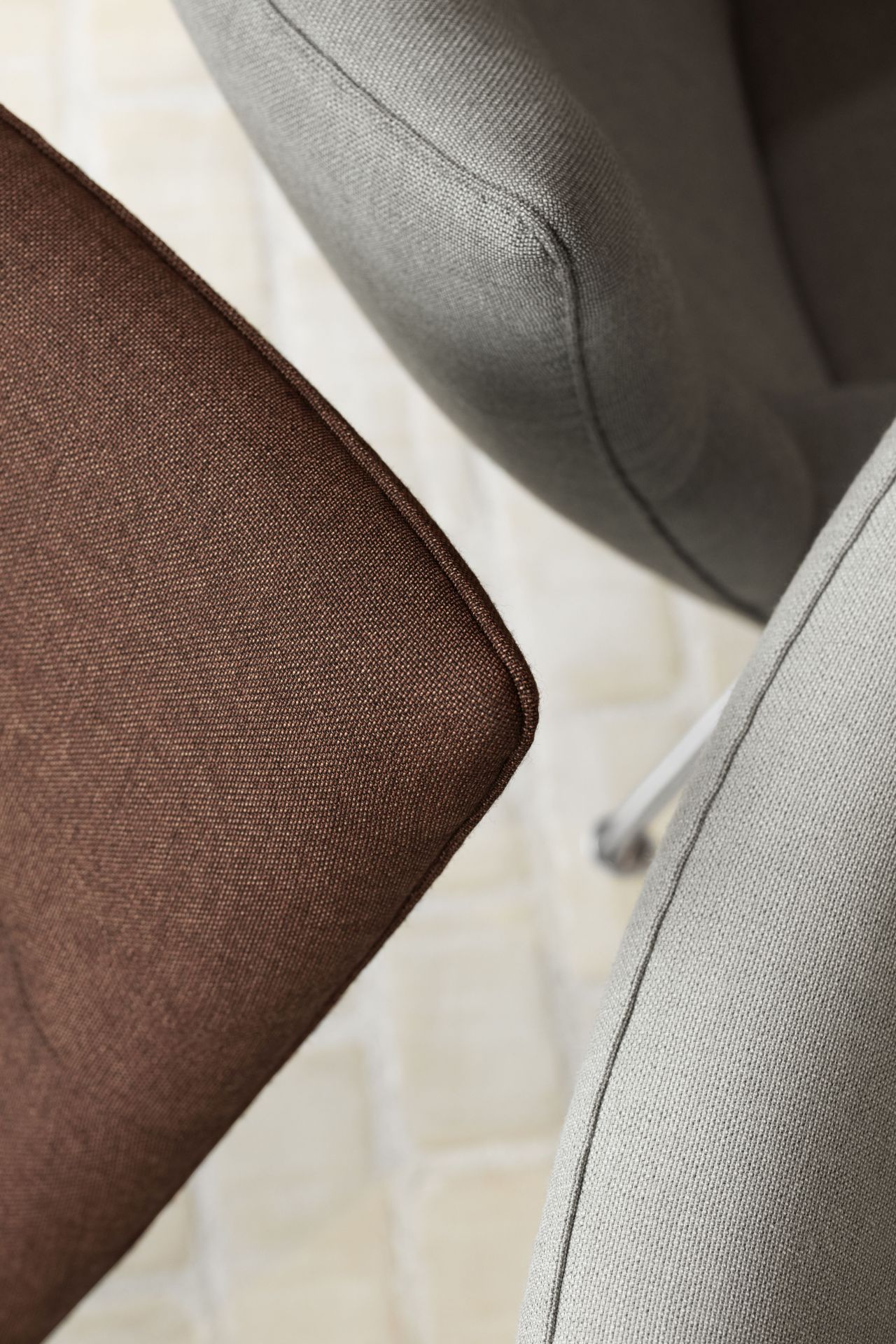 CH446 Wing Chair Fußhocker Passion Limited Edition Carl Hansen & Søn