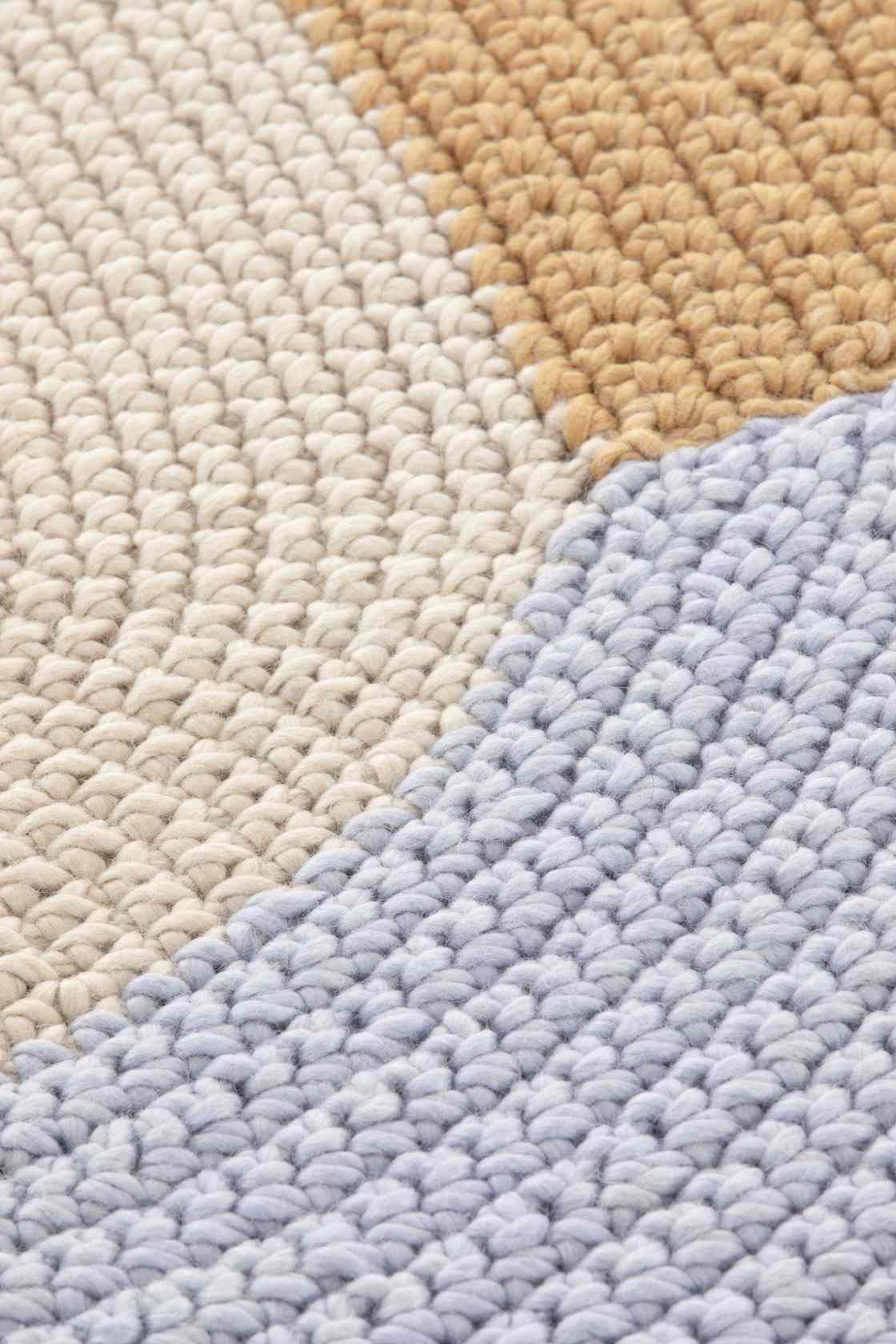 The Crochet Collection Embroidery Teppich 180x100 cm Gan Beige