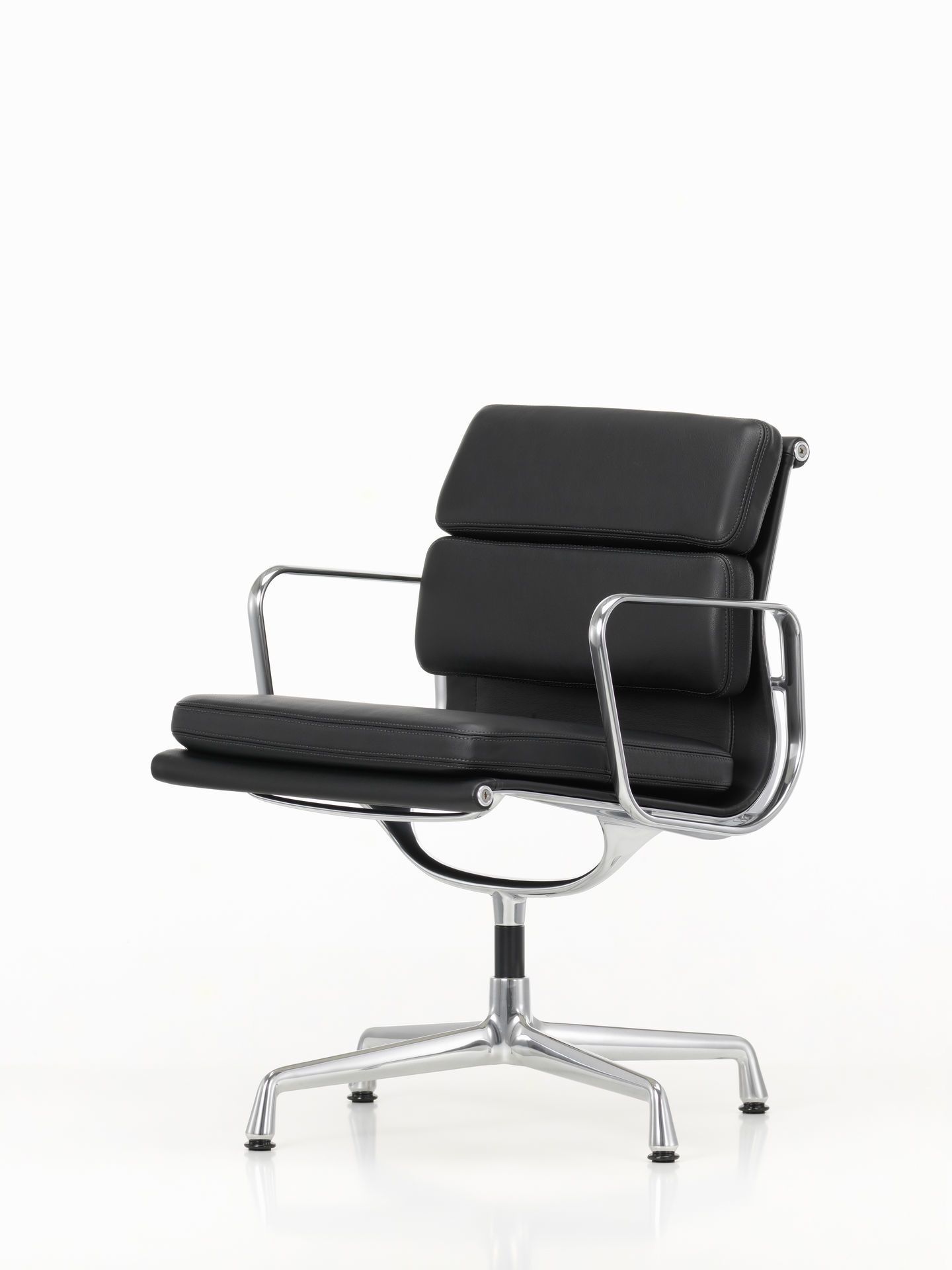 Soft Pad Chair EA207 / EA 207 Sessel Vitra