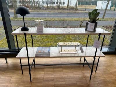 TS Konsole Weißer Marquina Marmor Gubi  AUSSTELLUNGSSTÜCK