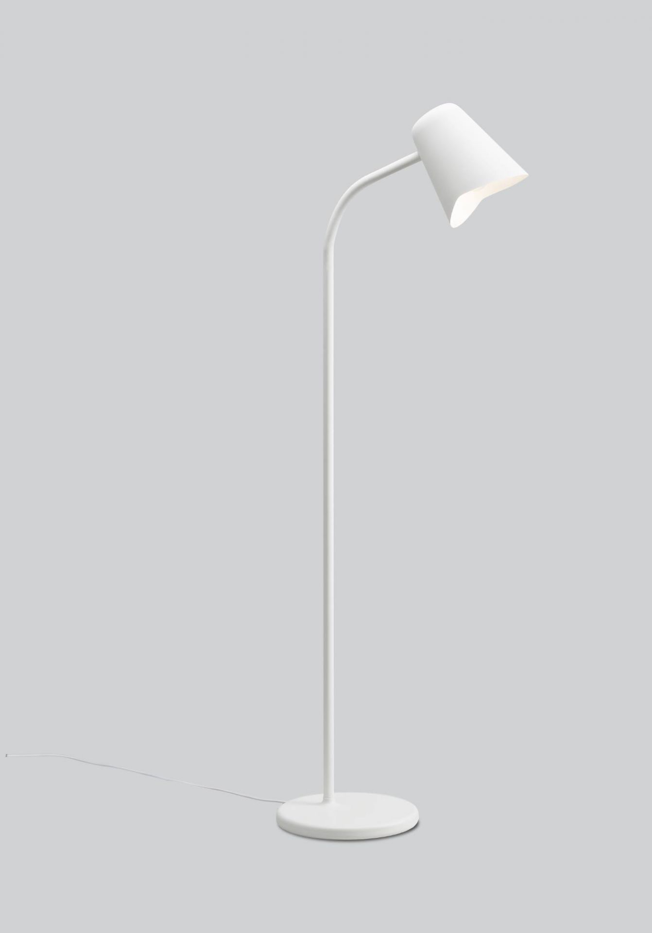 Weiße "Me floor dim" Stehleuchte von Northern, modernes Design, minimalistische Bodenleuchte für Wohnzimmer und Schlafzimmer.