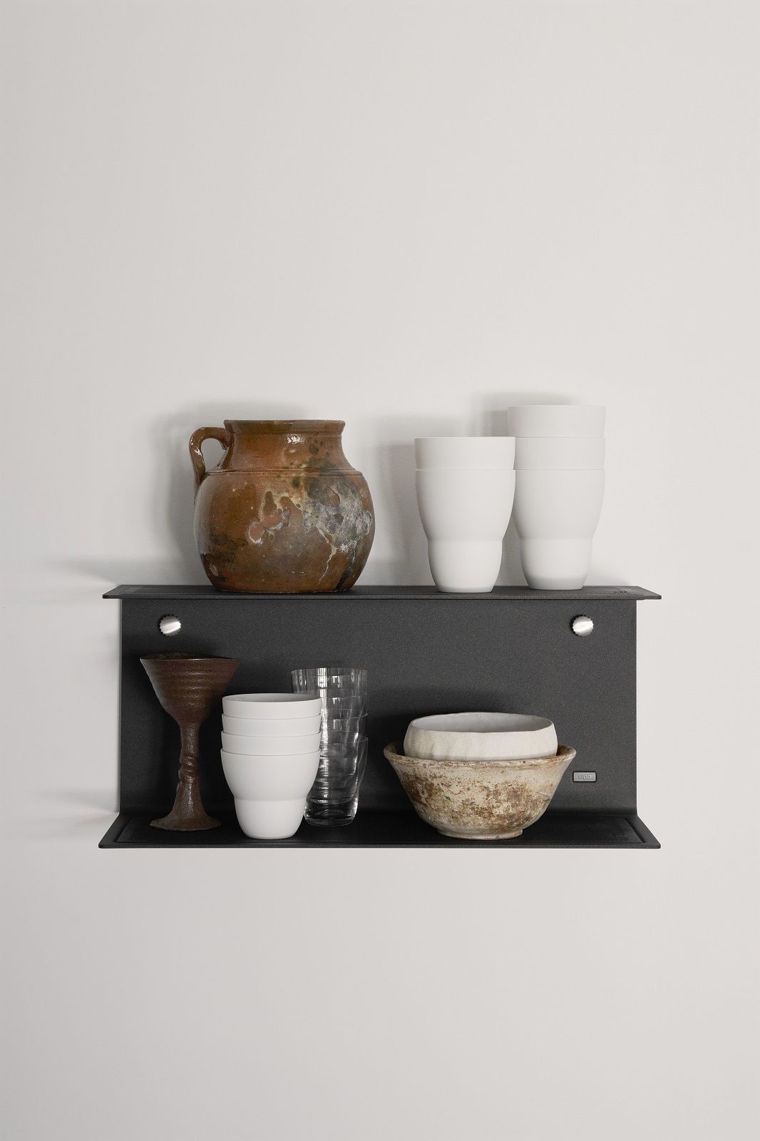 Wandregal U-Form Vipp