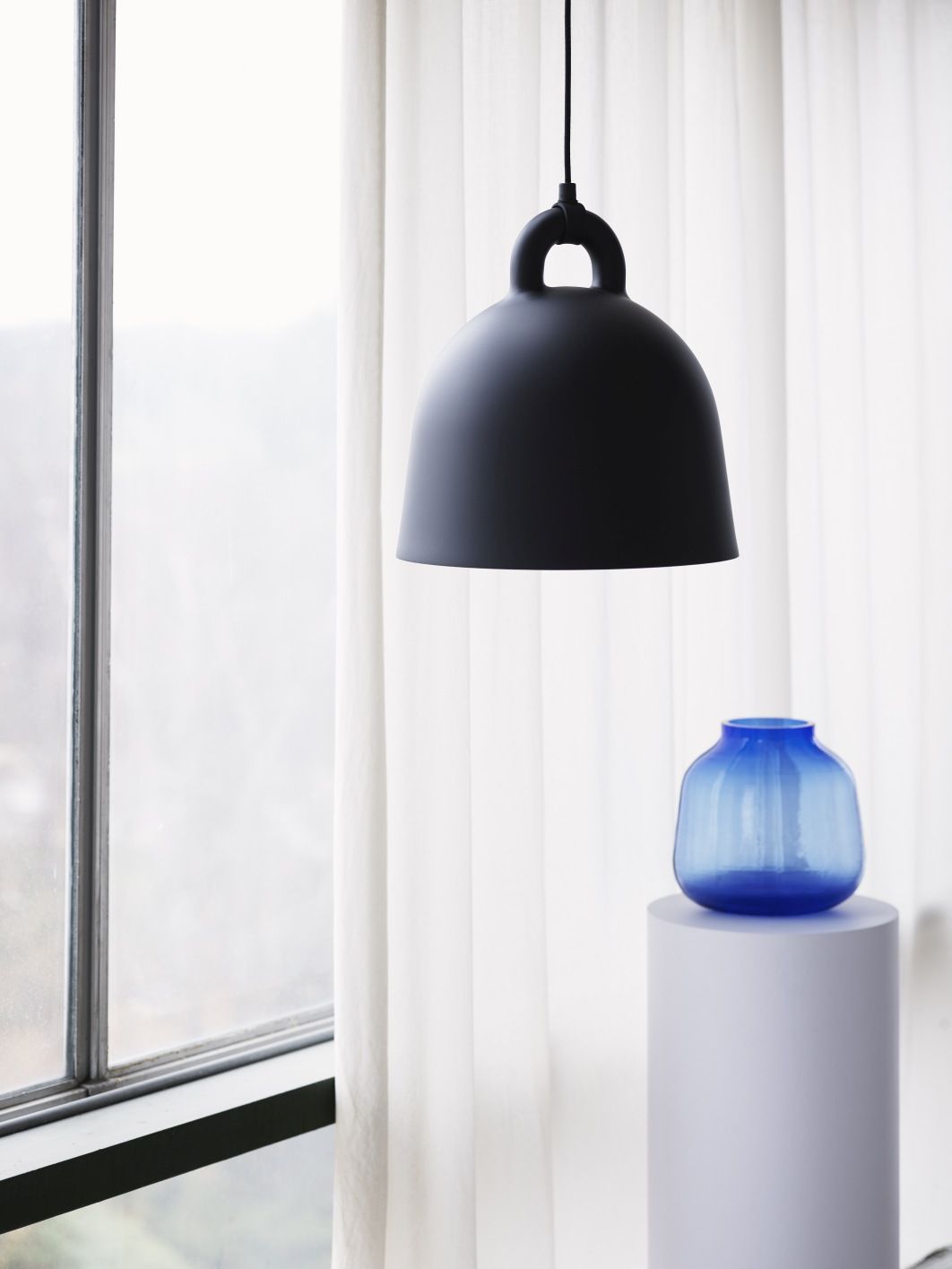 Bell Lamp Hängeleuchte Normann Copenhagen Sand Ø 35 cm