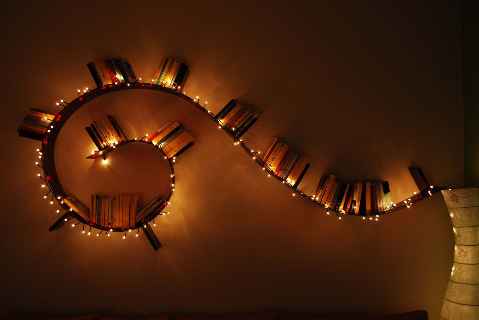 Bookworm Regal Kartell