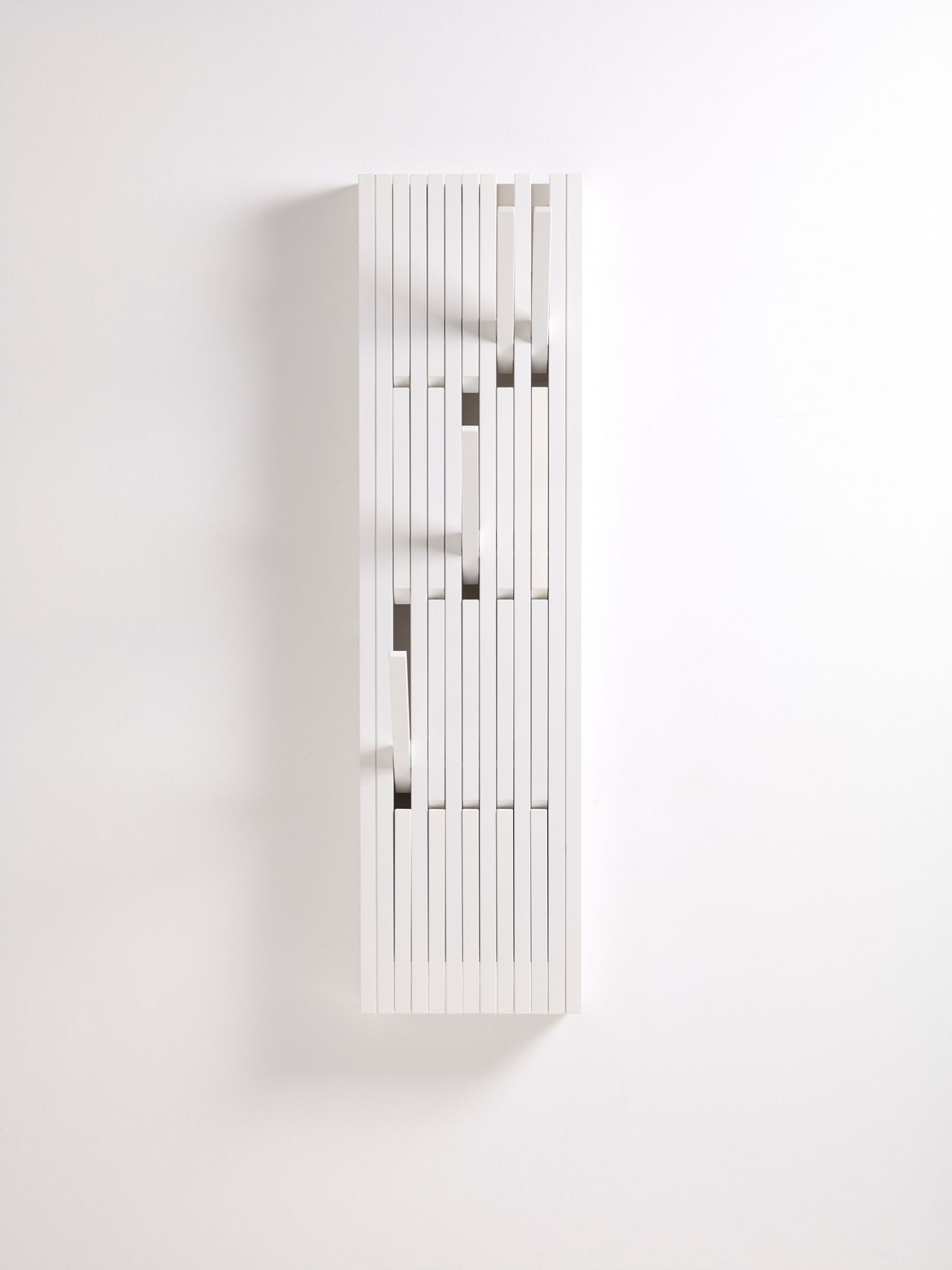 Piano Wandgarderobe klein Buche weiß lackiert PER/USE