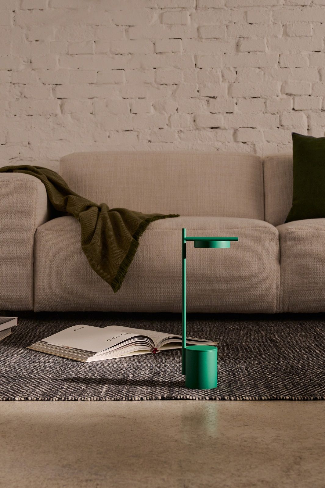 Igram Portable Table Lamp Shape I Akkuleuchte / Tischleuchte Grupa