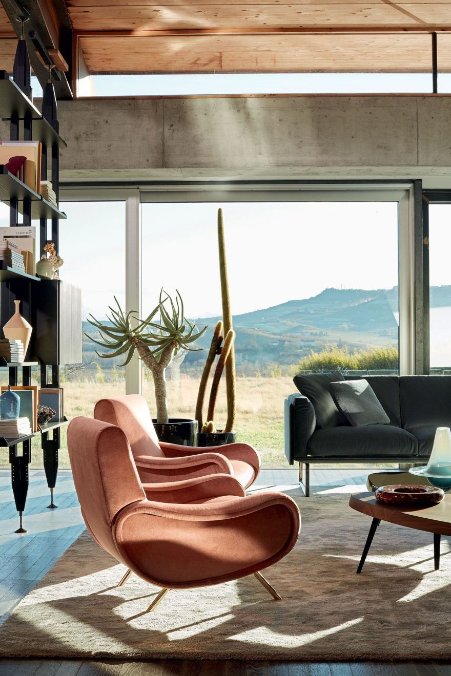 8 Sofa 3-Sitzer Cassina