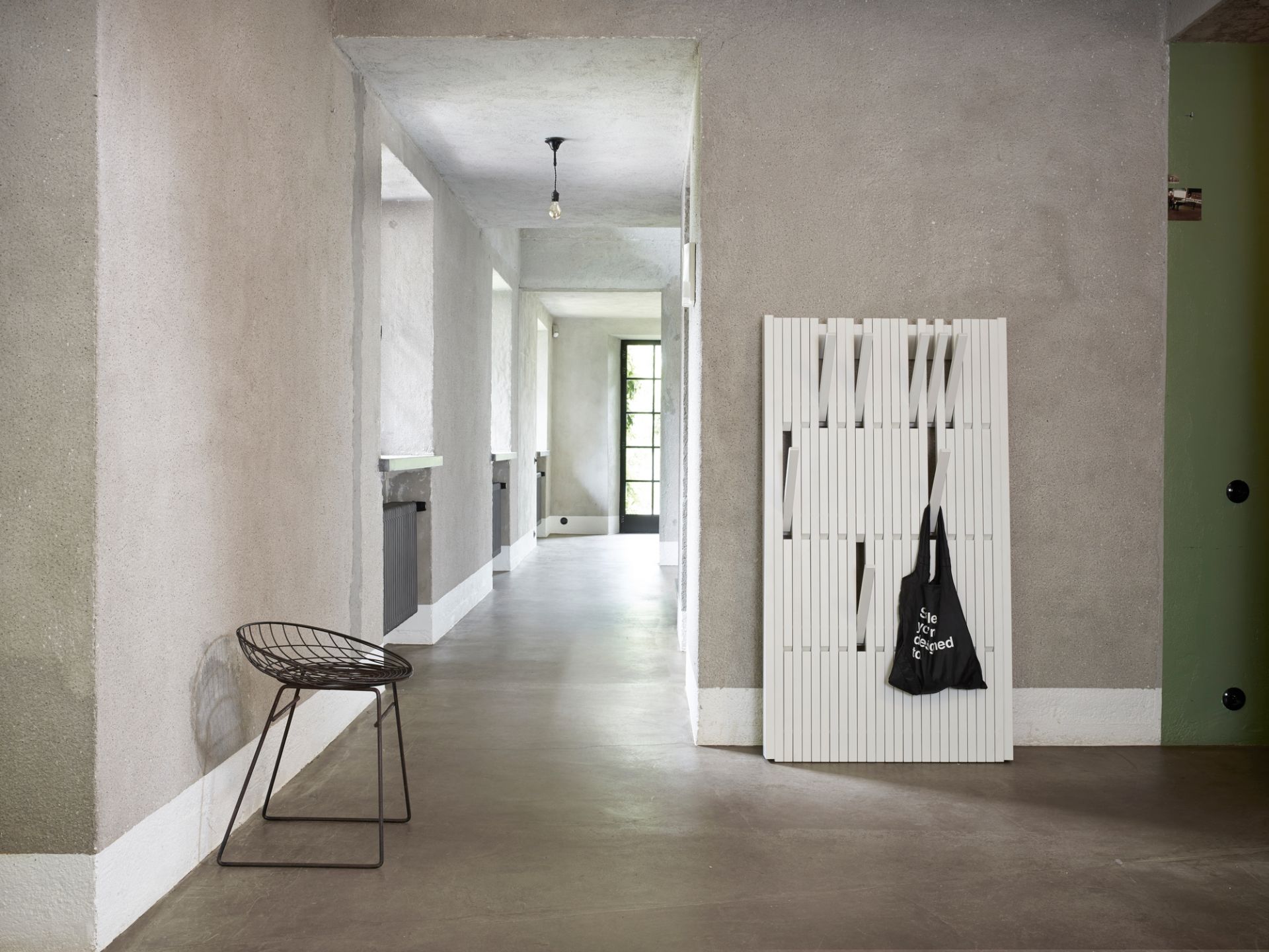 Piano Wandgarderobe groß PER/USE