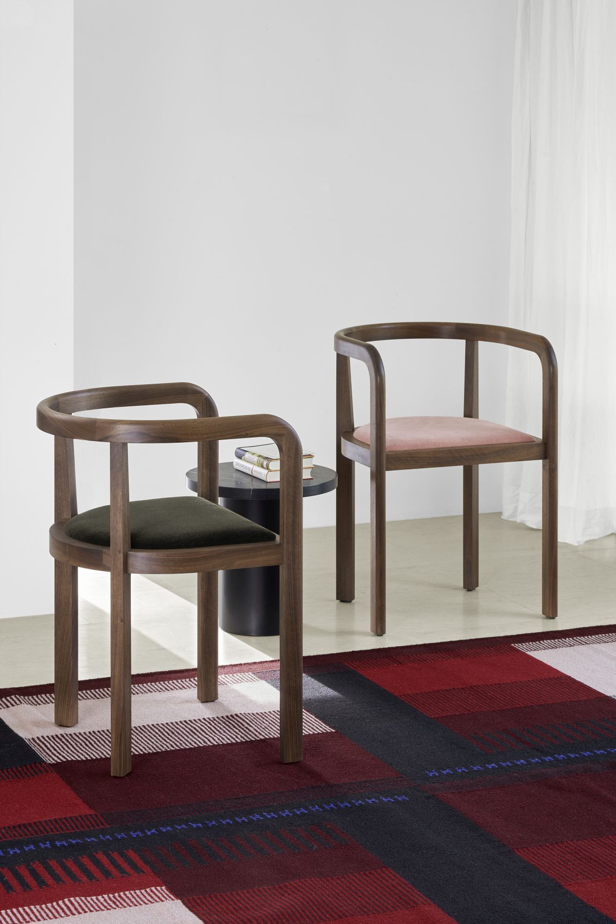 Enoki CT09 Beistelltisch e15