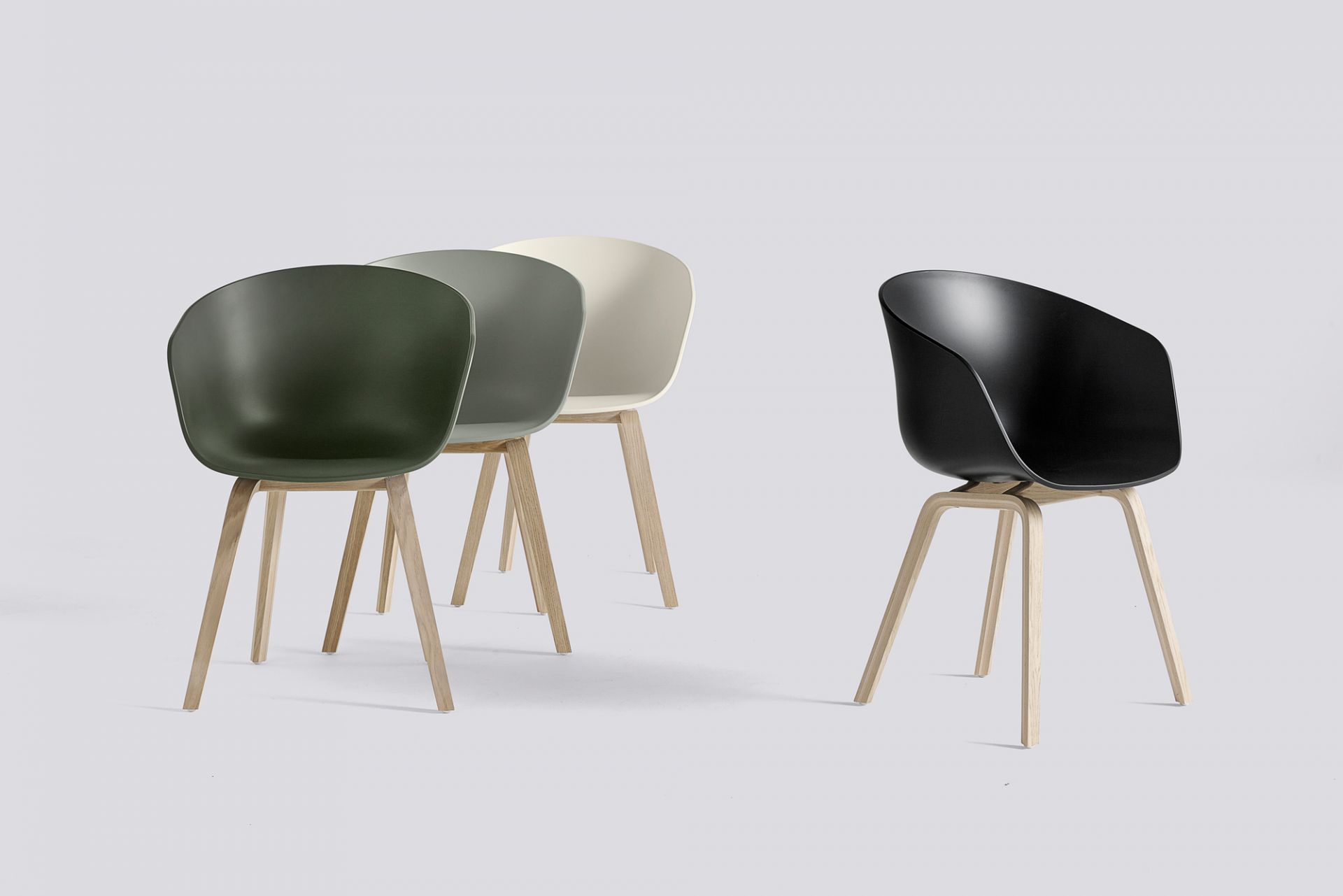 About A Chair AAC22 / AAC 22 Stuhl Hay-Hellblau About A Chair AAC22 / AAC 22 Stuhl Hay-Hellblau
