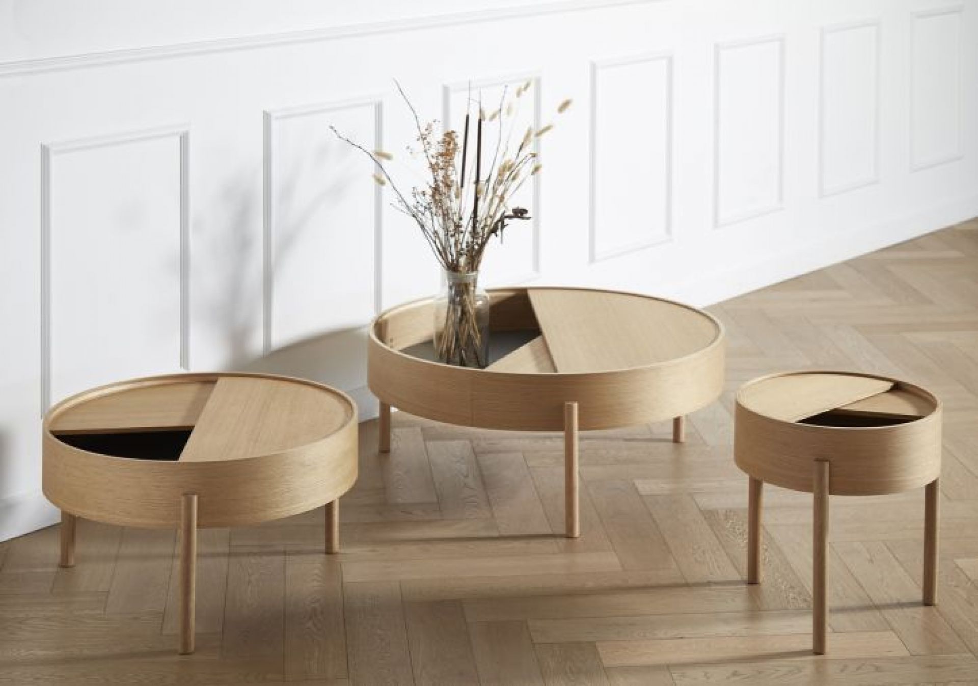 Arc Couchtisch Eiche geölt ⌀ 66 cm Woud