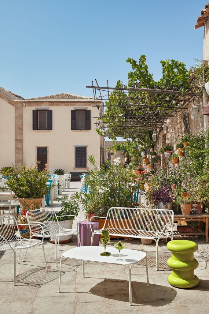 Hiray Outdoor Kaffeetisch Kartell