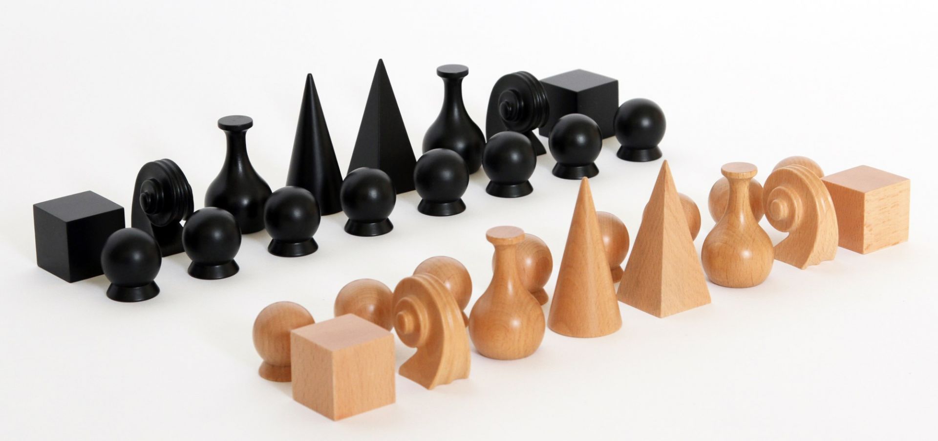 Man Ray Schachspiel Klein & More