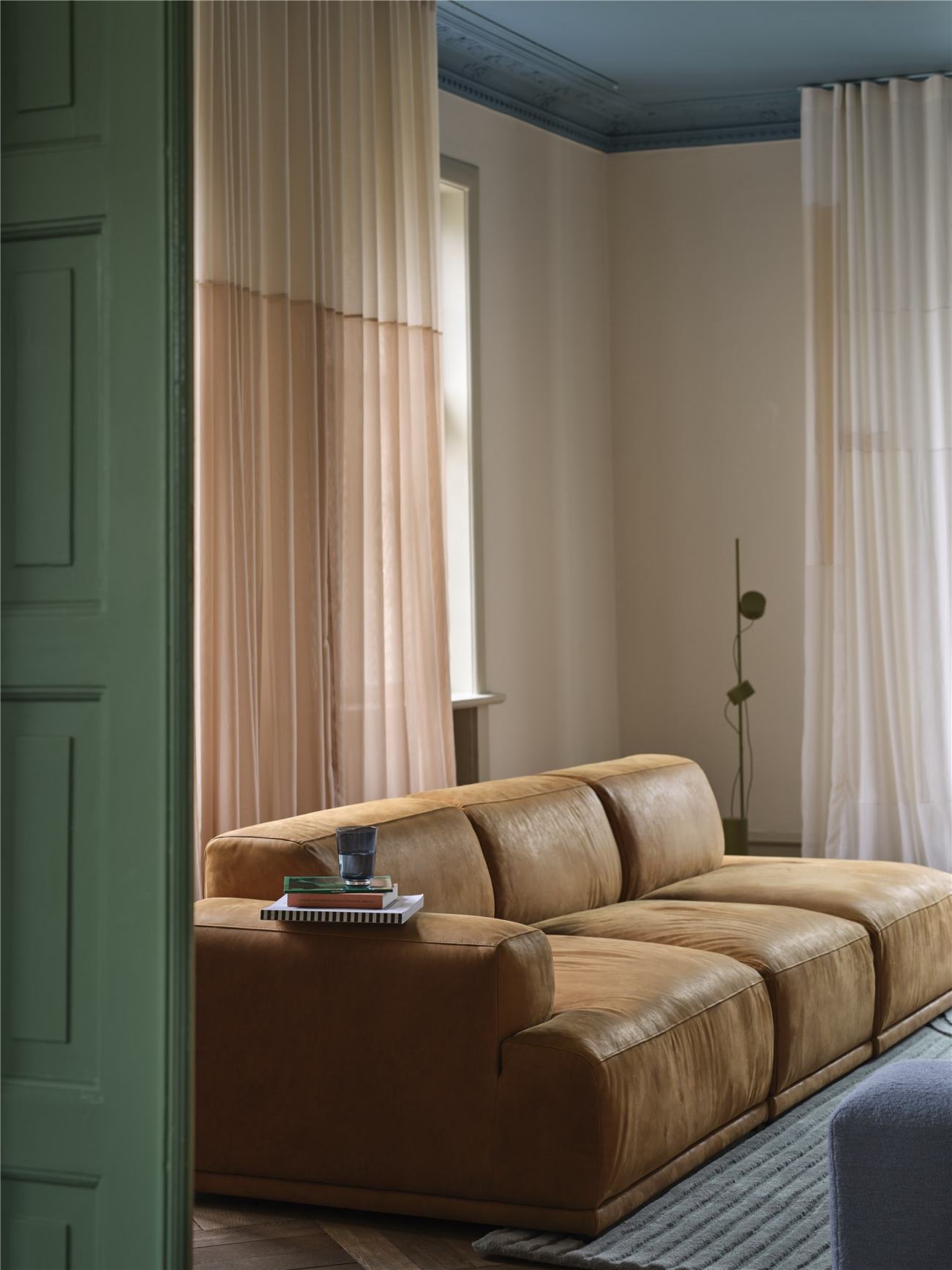 Post Floor Lamp Stehleuchte Muuto