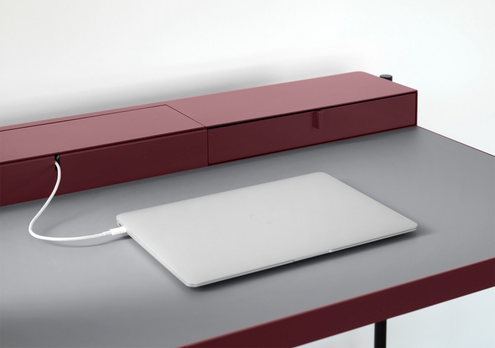 PS20 BIG Schreibtisch Müller Möbelfabrikation Oxidrot 1 Schublade