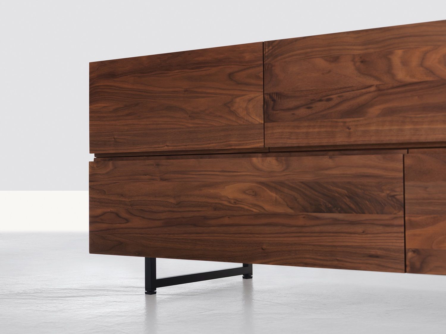 Low Sideboard Massivholz Zeitraum