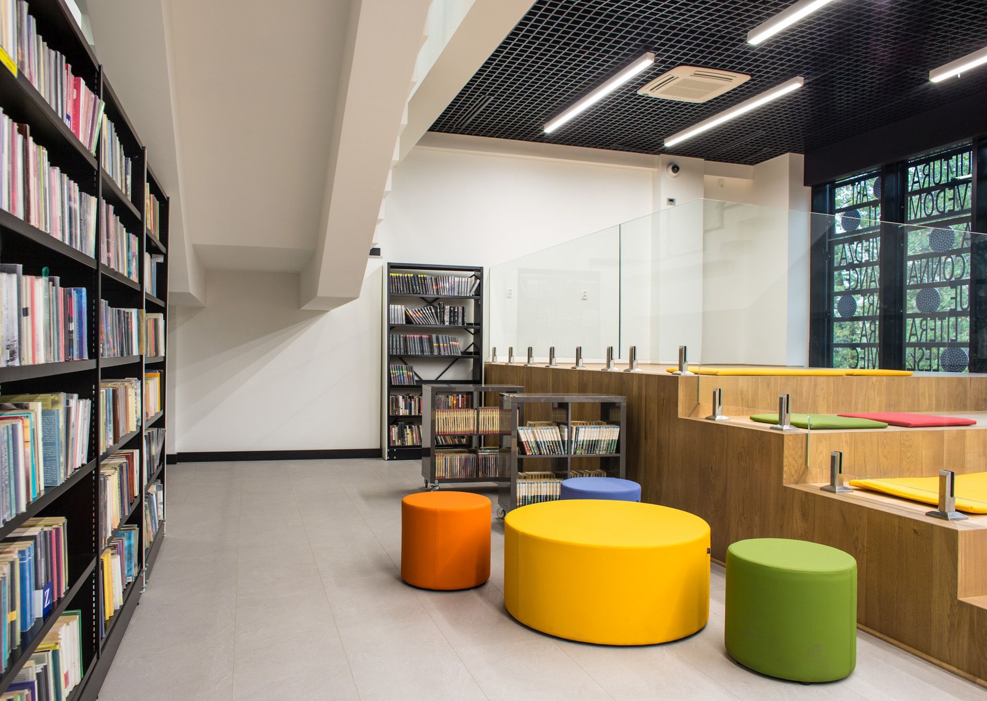 point POP 450 Pouf Sitzhocker Bejot