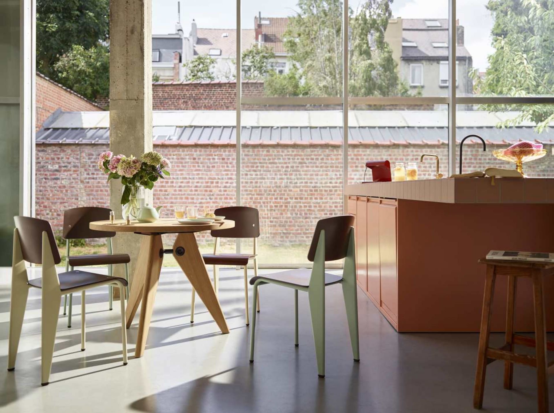 Gueridon Tisch Ø 105 cm Vitra
