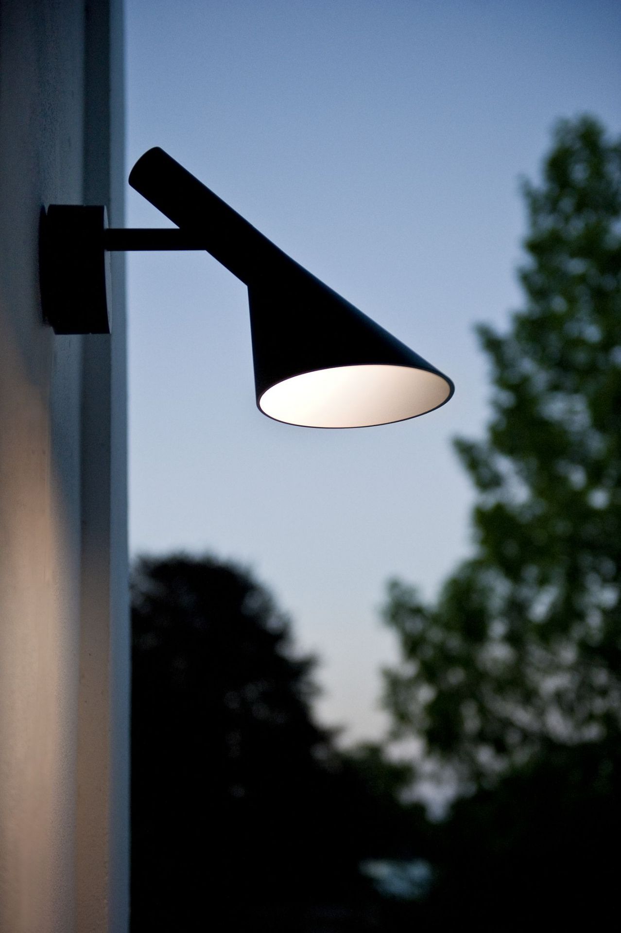 AJ 50 Outdoor Wandleuchte Louis Poulsen