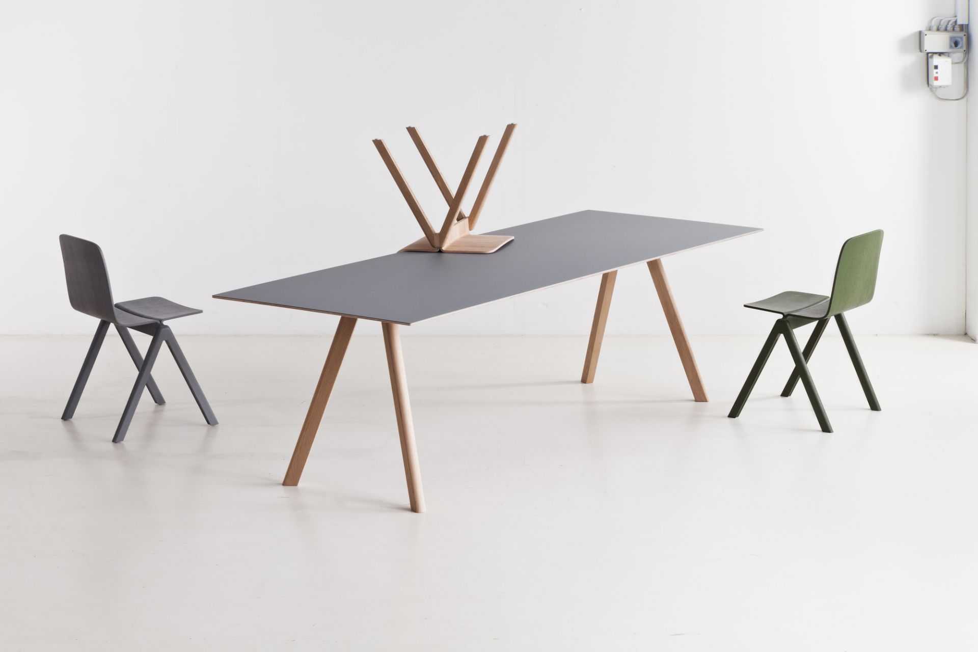 Copenhague Table CPH 30 Tisch 250 x 120 cm Hay